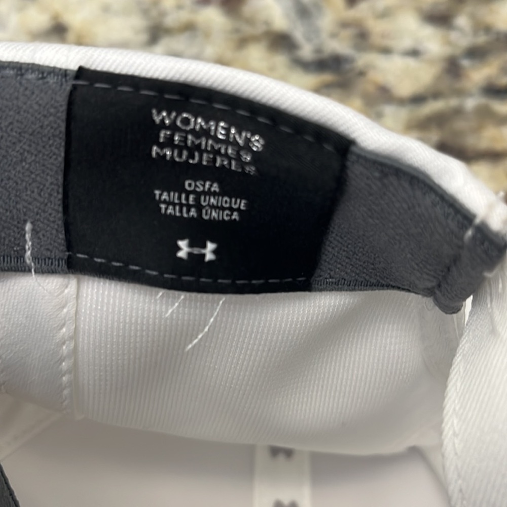 UA cap - Picture 3 of 3